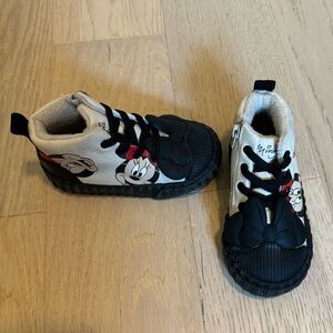 Zara Minnie Mouse High Top Sneakers Toddler 6